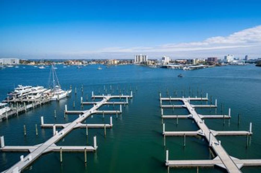 Courtyard By Marriott Clearwater Beach Marina 7