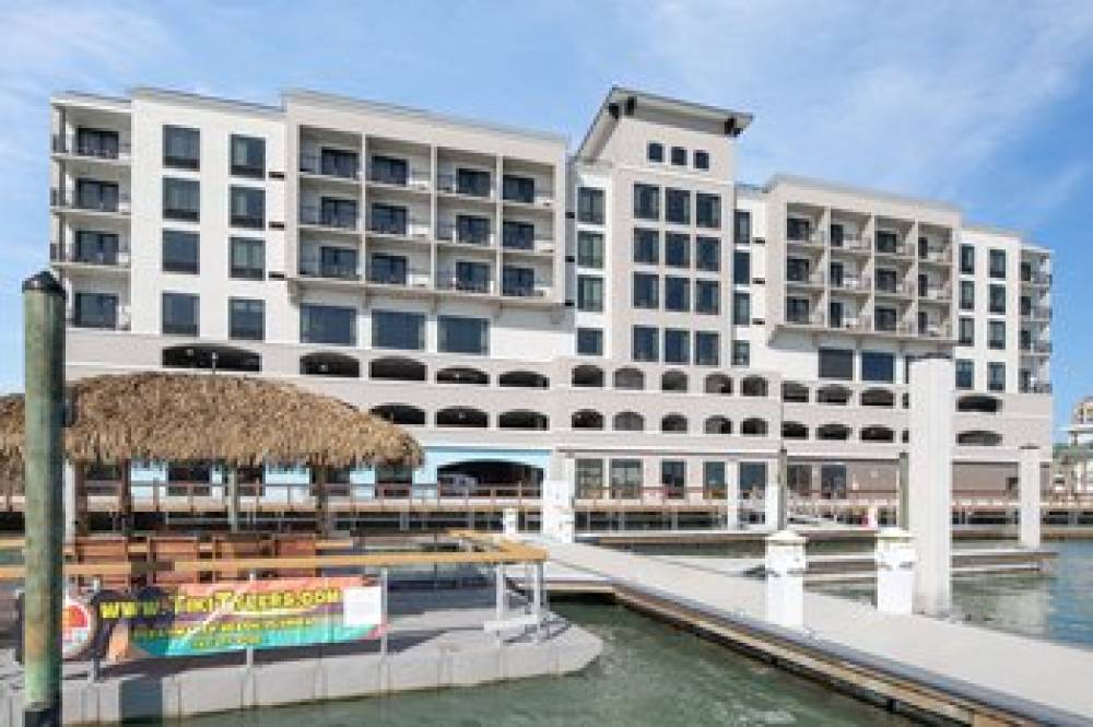 Courtyard By Marriott Clearwater Beach Marina 4