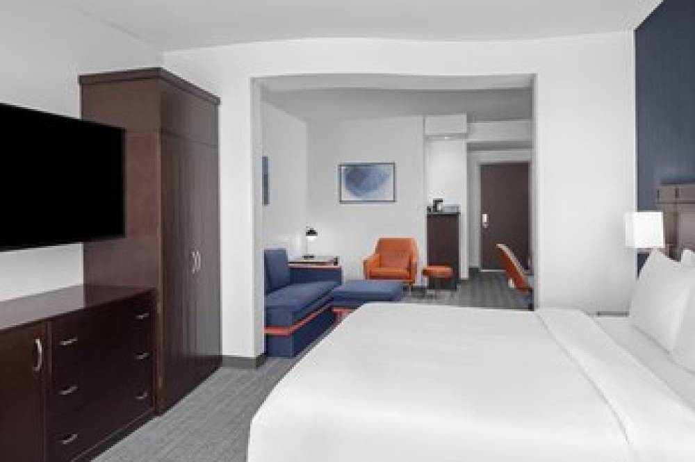 Courtyard By Marriott Cleveland University Circle 1