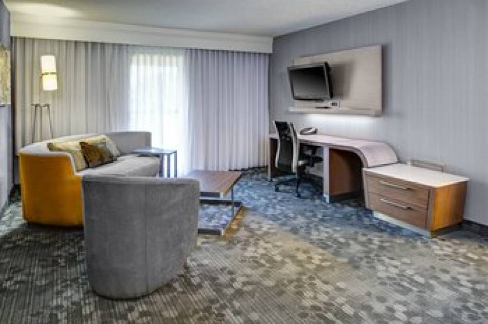 Courtyard By Marriott Cleveland Westlake 10