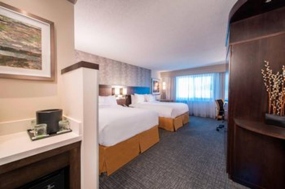 Courtyard By Marriott Columbus 5