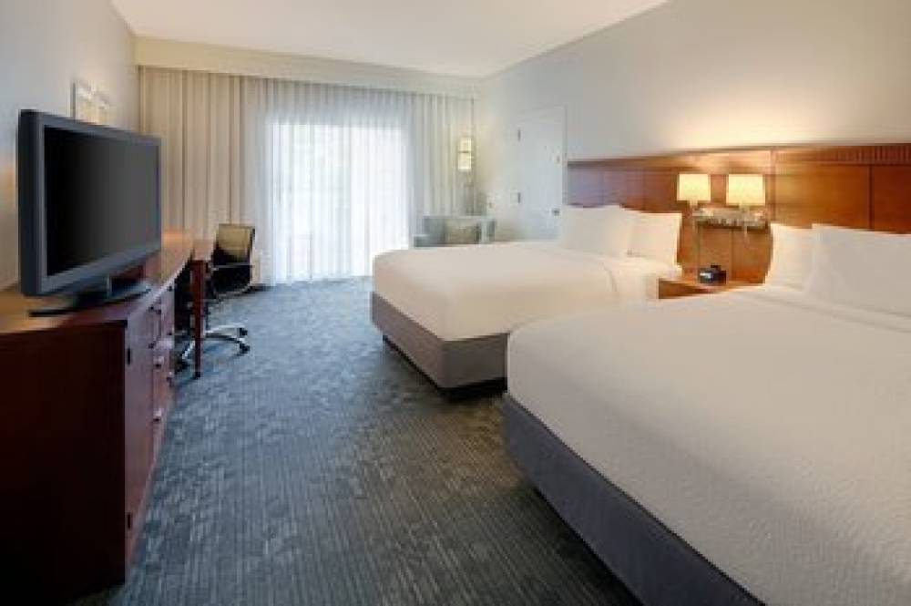 Courtyard By Marriott Dallas Addison Midway 7