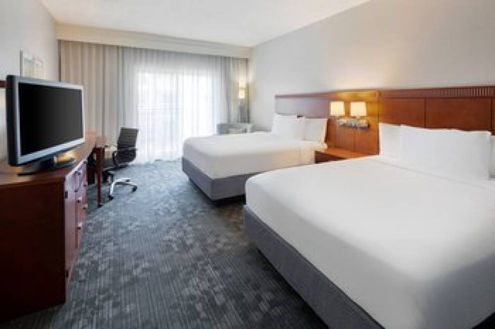 Courtyard By Marriott Dallas Addison Midway 6