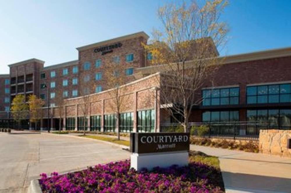 Courtyard By Marriott Dallas Flower Mound 3