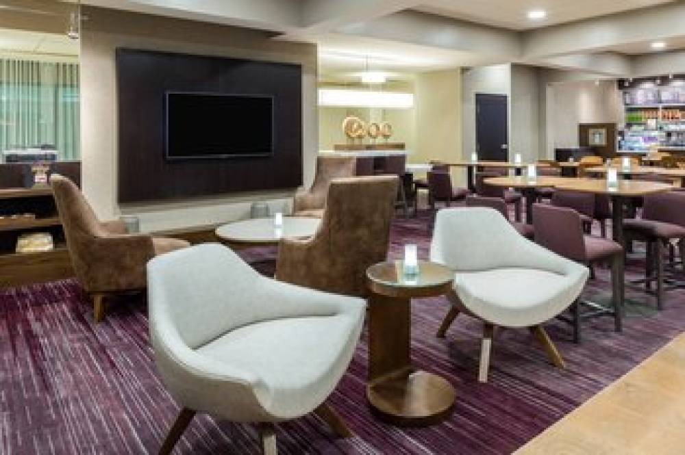 Courtyard By Marriott Dallas Mesquite 6