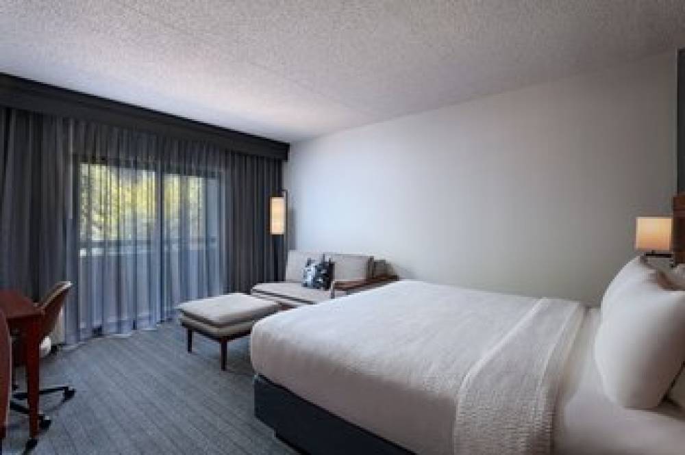 Courtyard By Marriott Dallas Plano Parkway At Preston Road 9