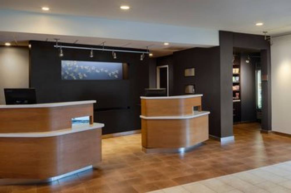 Courtyard By Marriott Dayton South 3