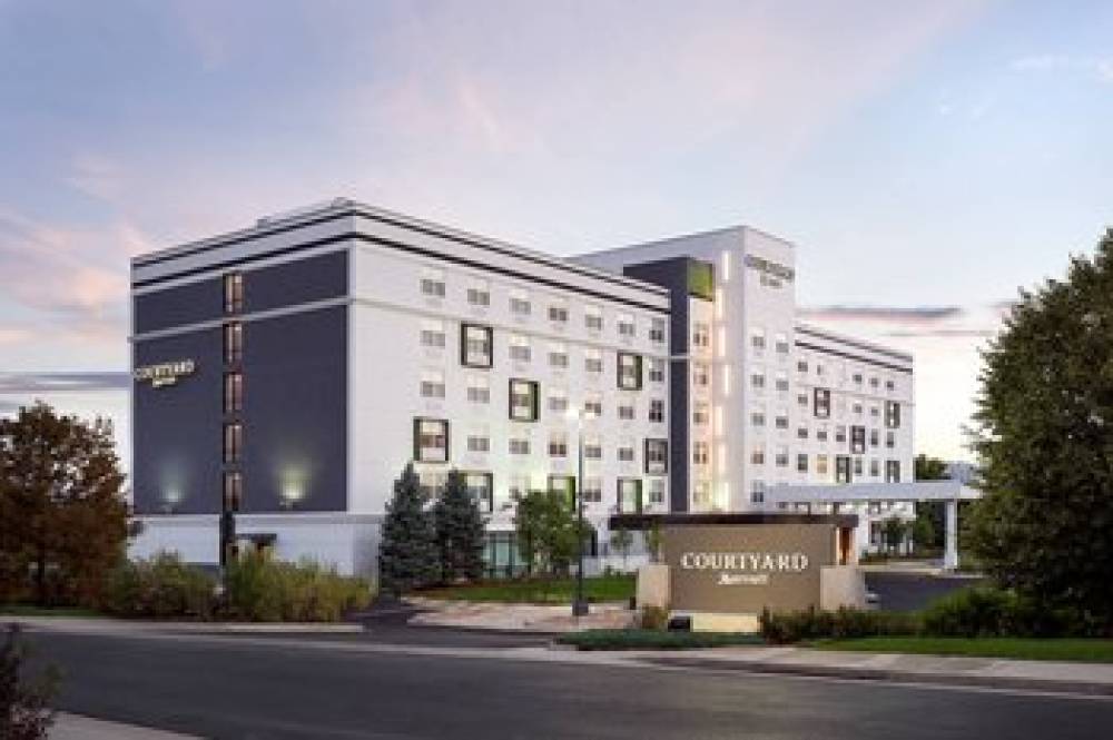 Courtyard By Marriott Denver Airport At Gateway Park 2