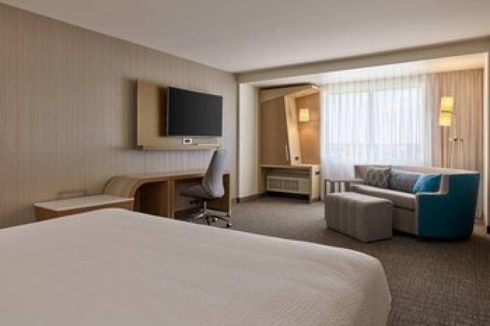 Courtyard By Marriott Denver Aurora 6