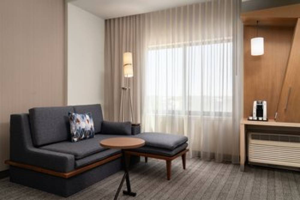 Courtyard By Marriott Denver North-Westminster 9