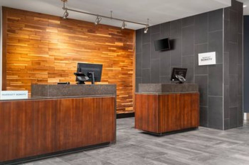 Courtyard By Marriott Denver North-Westminster 5