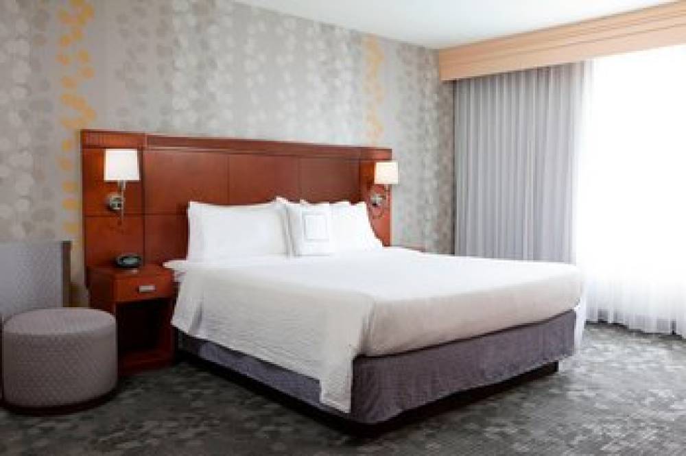 Courtyard By Marriott Des Moines Ankeny 10