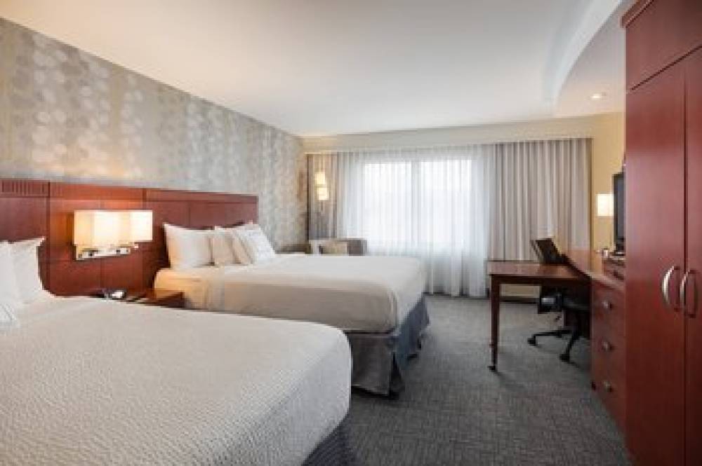 Courtyard By Marriott Des Moines West-Jordan Creek 7