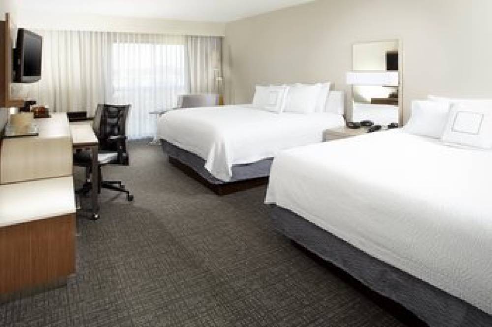 Courtyard By Marriott Detroit Brighton 8