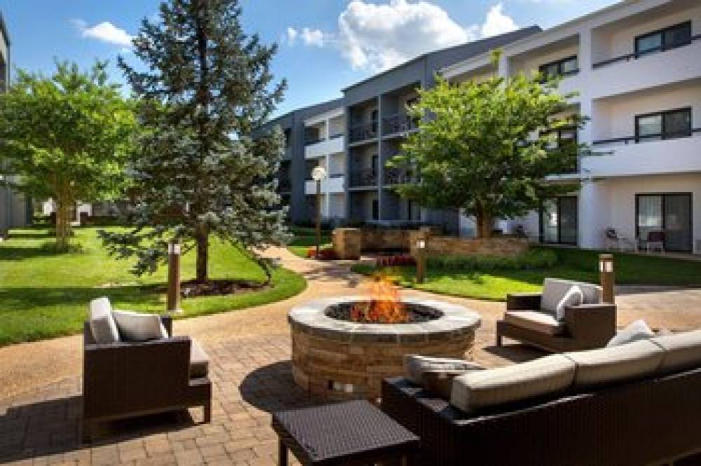 Courtyard By Marriott Dulles Airport Herndon Reston 6