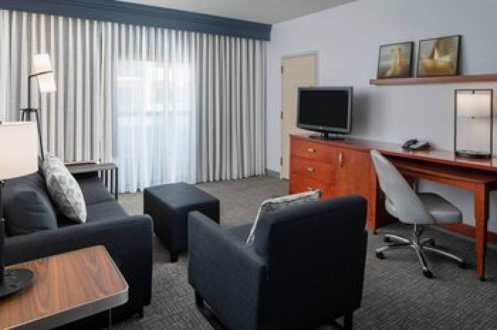 Courtyard By Marriott Dulles Airport Herndon Reston 8