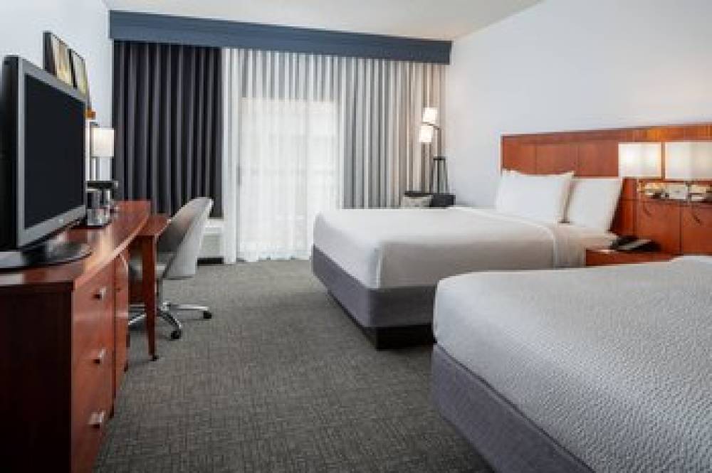 Courtyard By Marriott Dulles Airport Herndon Reston 10