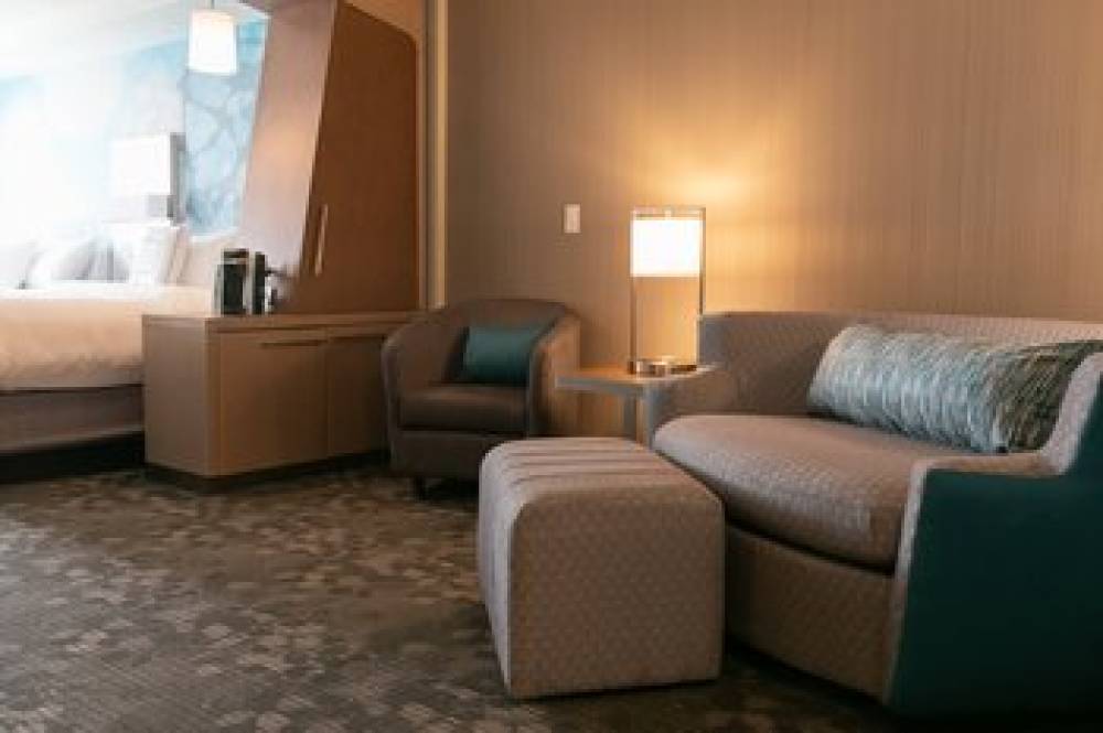 Courtyard By Marriott Elkhart 9