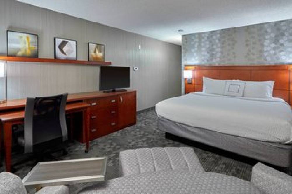 Courtyard By Marriott Eugene Springfield 8