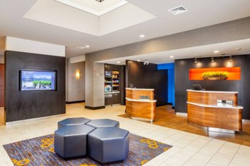 Courtyard By Marriott Fairfield Napa Valley Area