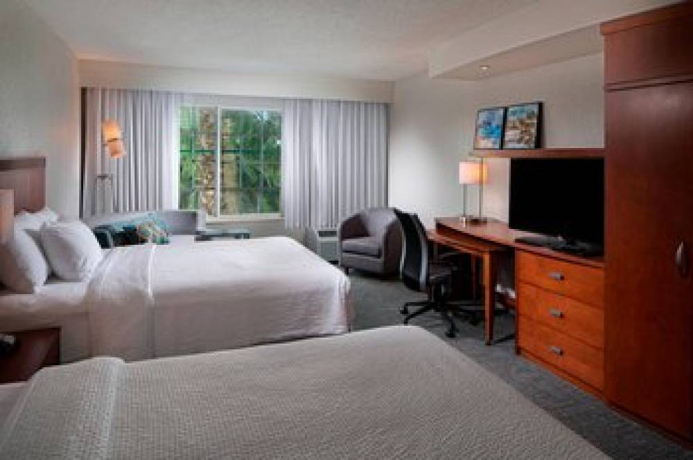 Courtyard By Marriott Fort Lauderdale Airport & Cruise Port 8