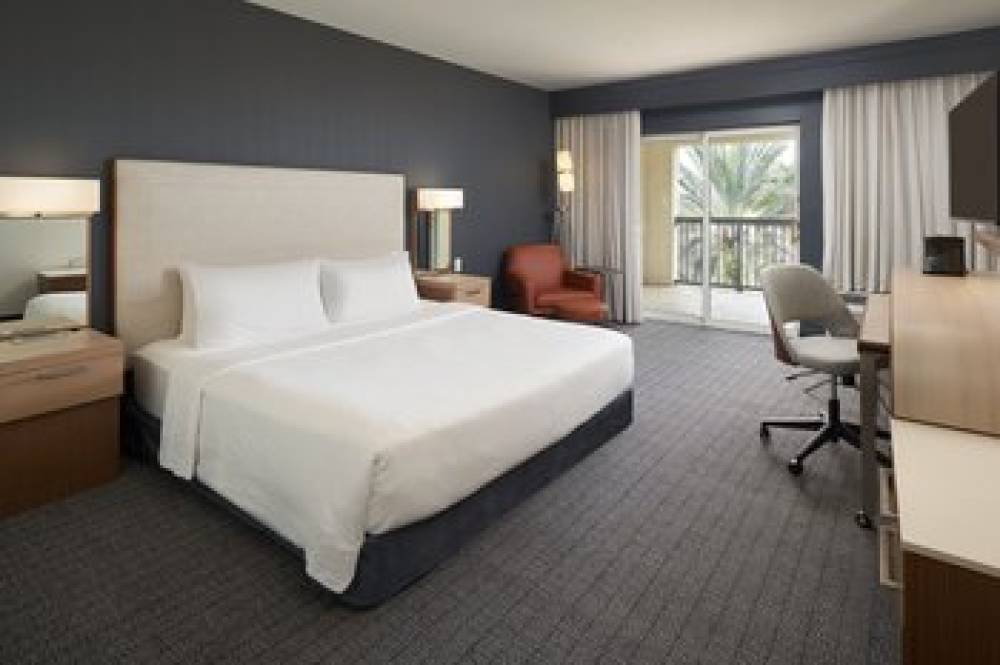 Courtyard By Marriott Fort Lauderdale Weston 10