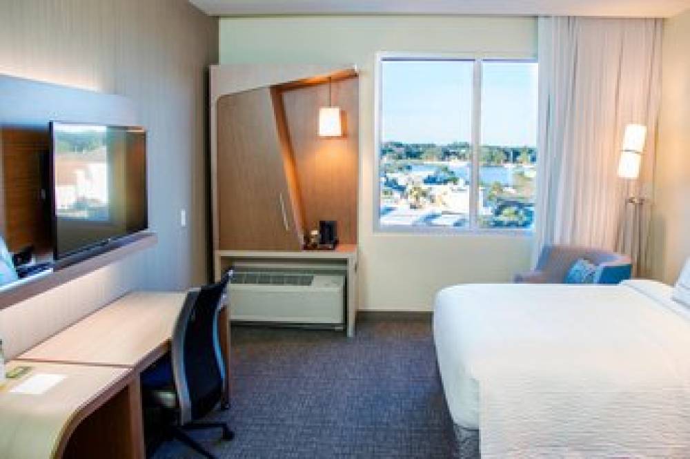 Courtyard By Marriott Fort Walton Beach-West Destin 7