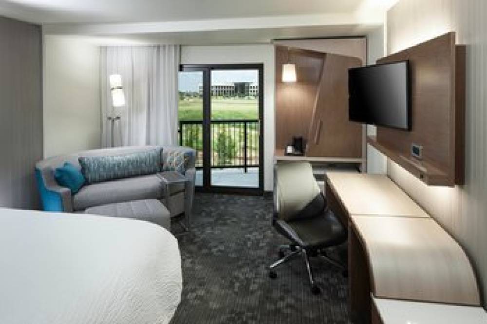 Courtyard By Marriott Fort Worth At Alliance Town Center 6