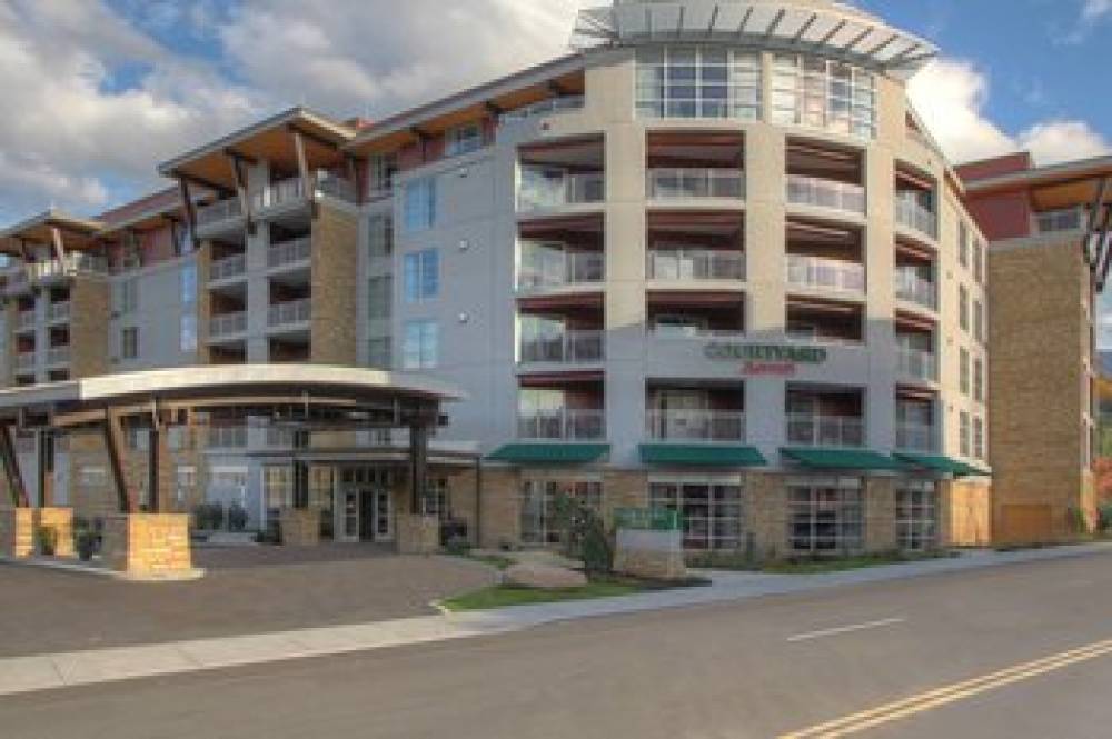 Courtyard By Marriott Gatlinburg Downtown 2