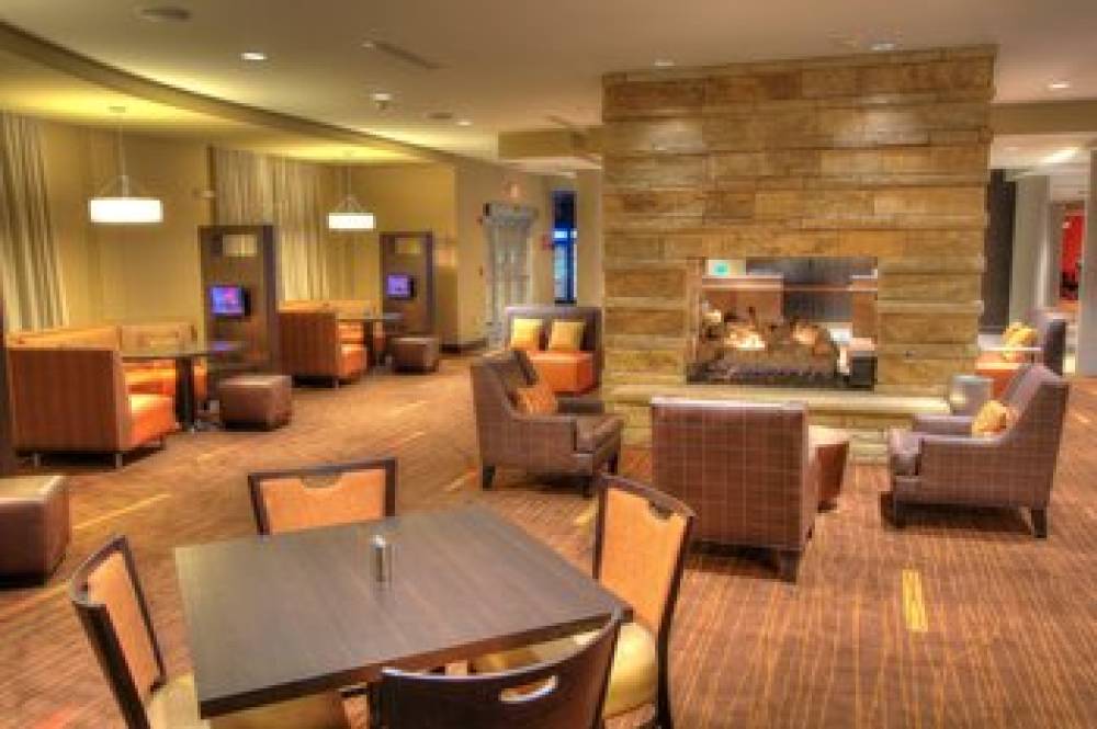 Courtyard By Marriott Gatlinburg Downtown 4