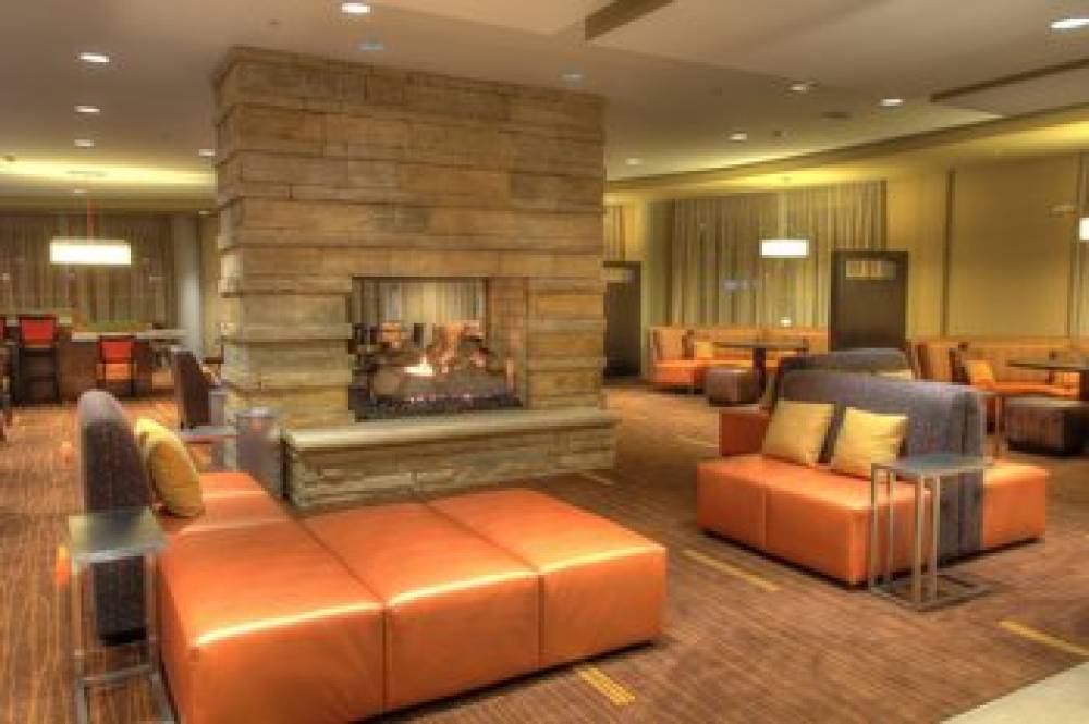 Courtyard By Marriott Gatlinburg Downtown 1