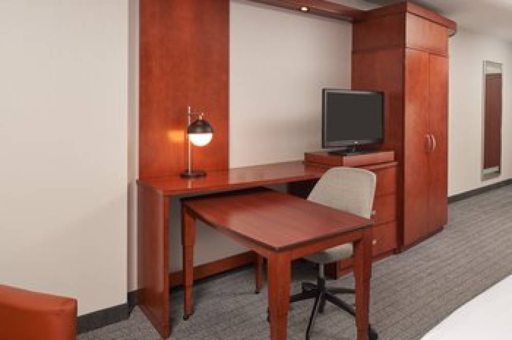 Courtyard By Marriott Glassboro Rowan University 10