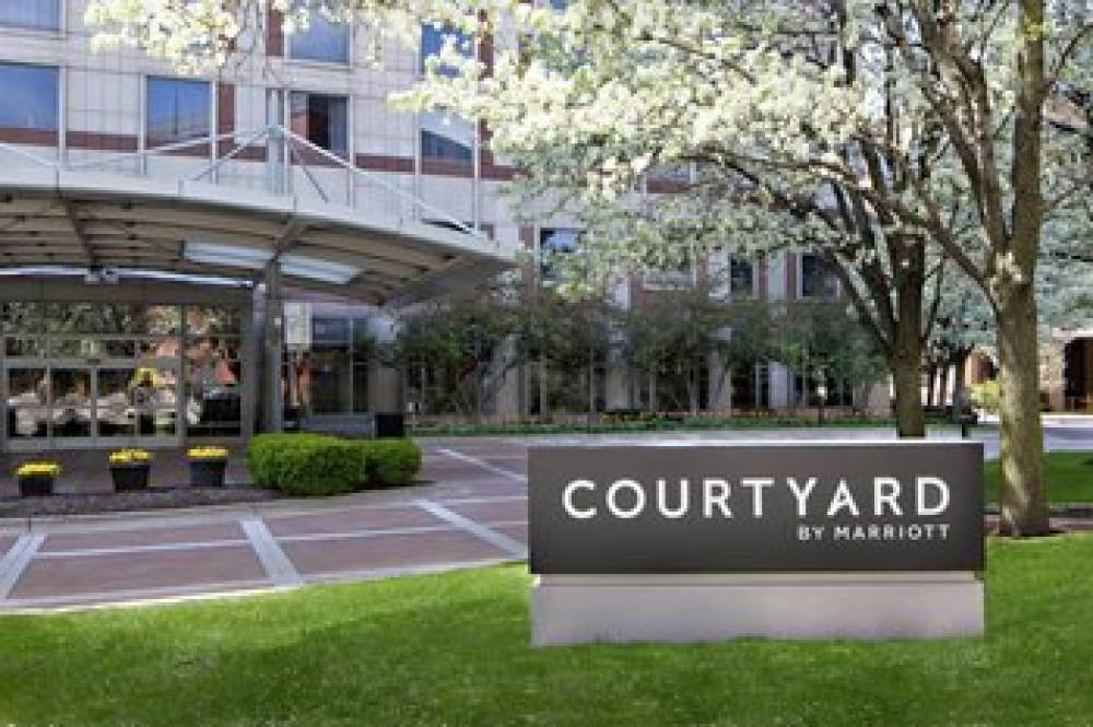 Courtyard By Marriott Grand Rapids Downtown 4