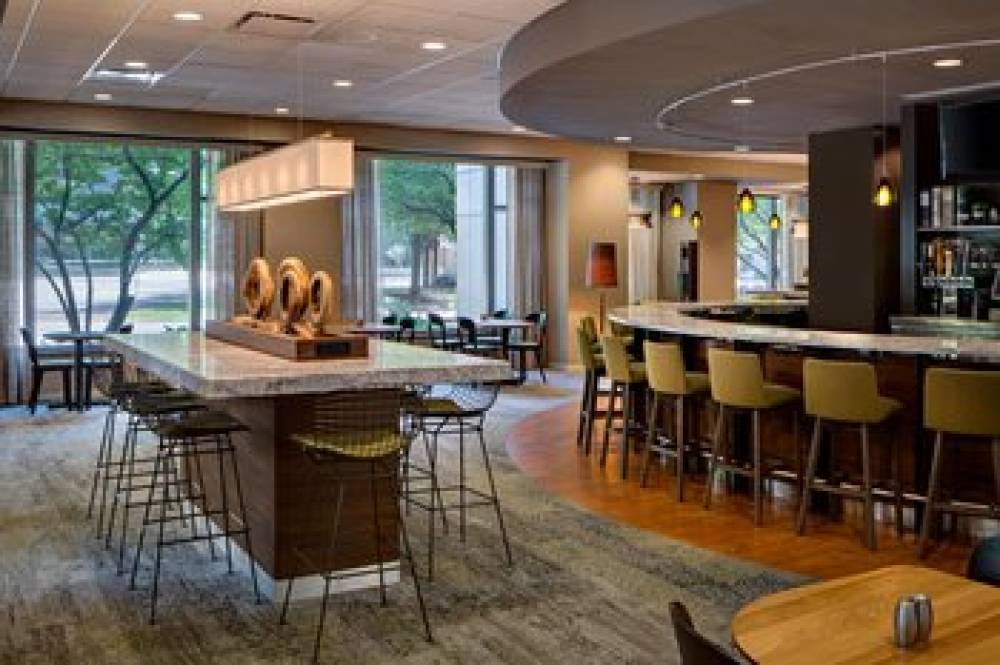 Courtyard By Marriott Grand Rapids Downtown 1