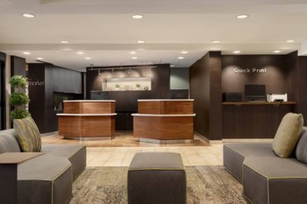 Courtyard By Marriott Greenville 4