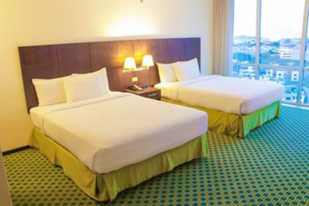 Courtyard By Marriott Guayaquil 10