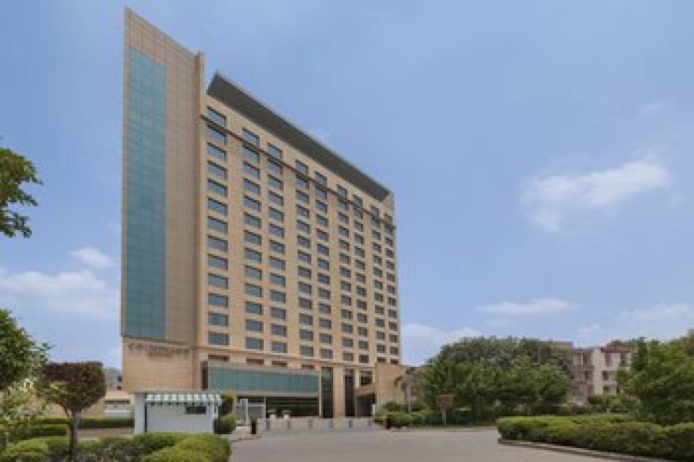 Courtyard By Marriott Gurugram Downtown 2