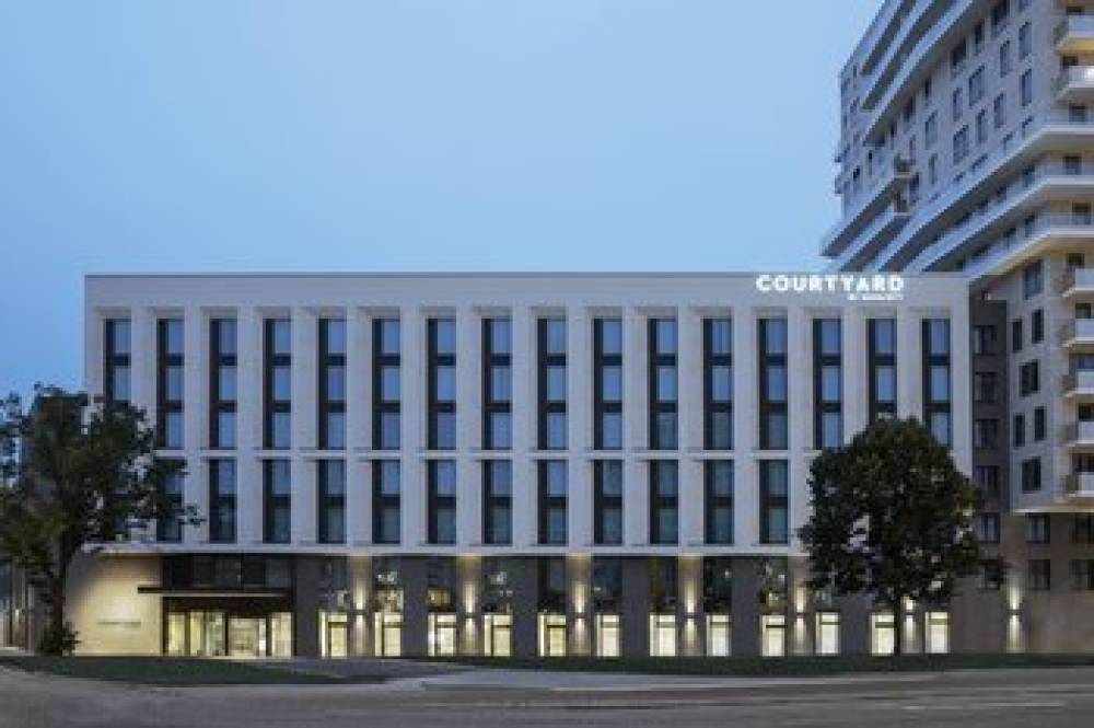 Courtyard By Marriott Hamburg City