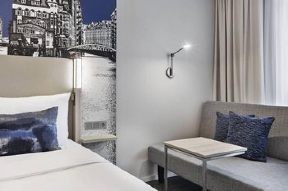 Courtyard By Marriott Hamburg City 9