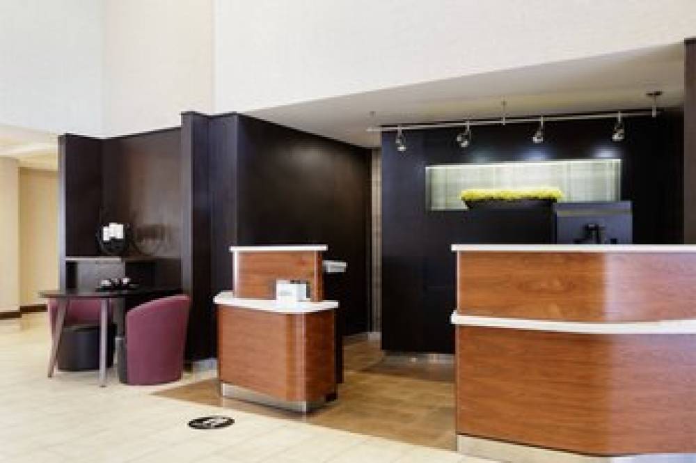 Courtyard By Marriott Harrisonburg 3