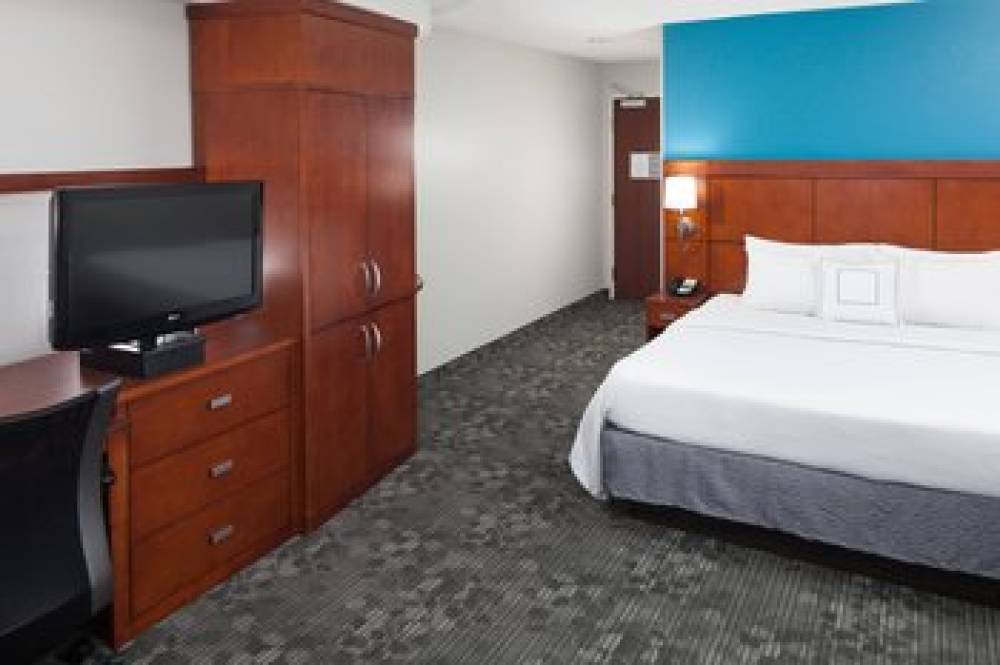 Courtyard By Marriott Hattiesburg 10