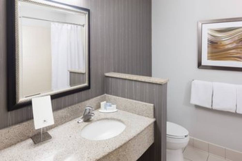 Courtyard By Marriott Hattiesburg 9