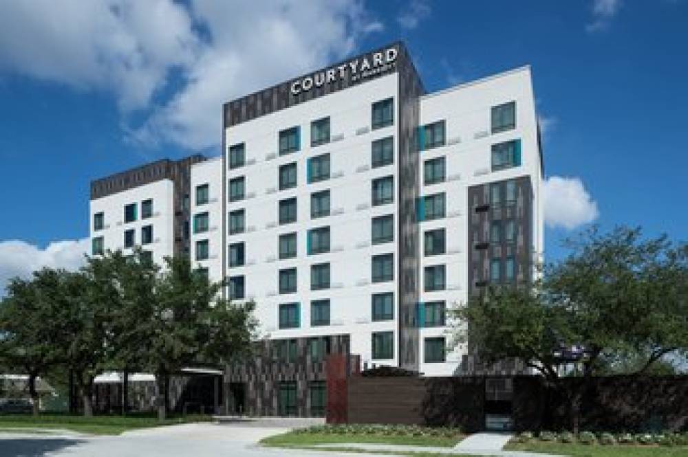 Courtyard By Marriott Houston Heights I-10 2