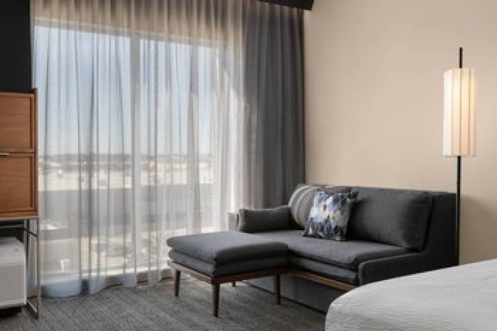 Courtyard By Marriott Houston I-1o West-Memorial 8