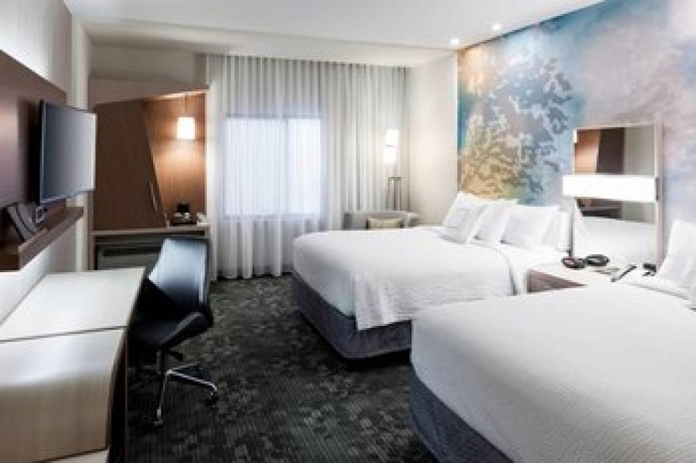 Courtyard By Marriott Houston North-Shenandoah 7