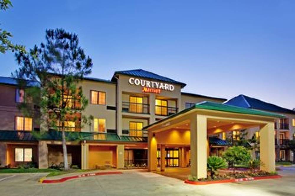 Courtyard By Marriott Houston The Woodlands 1