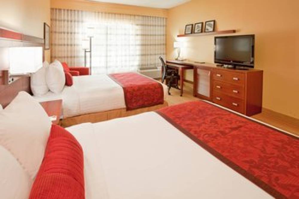 Courtyard By Marriott Houston The Woodlands 7