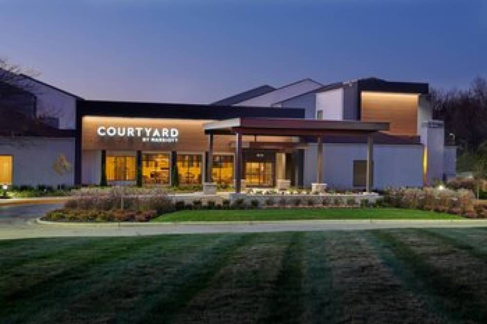 Courtyard By Marriott Indianapolis Castleton 1