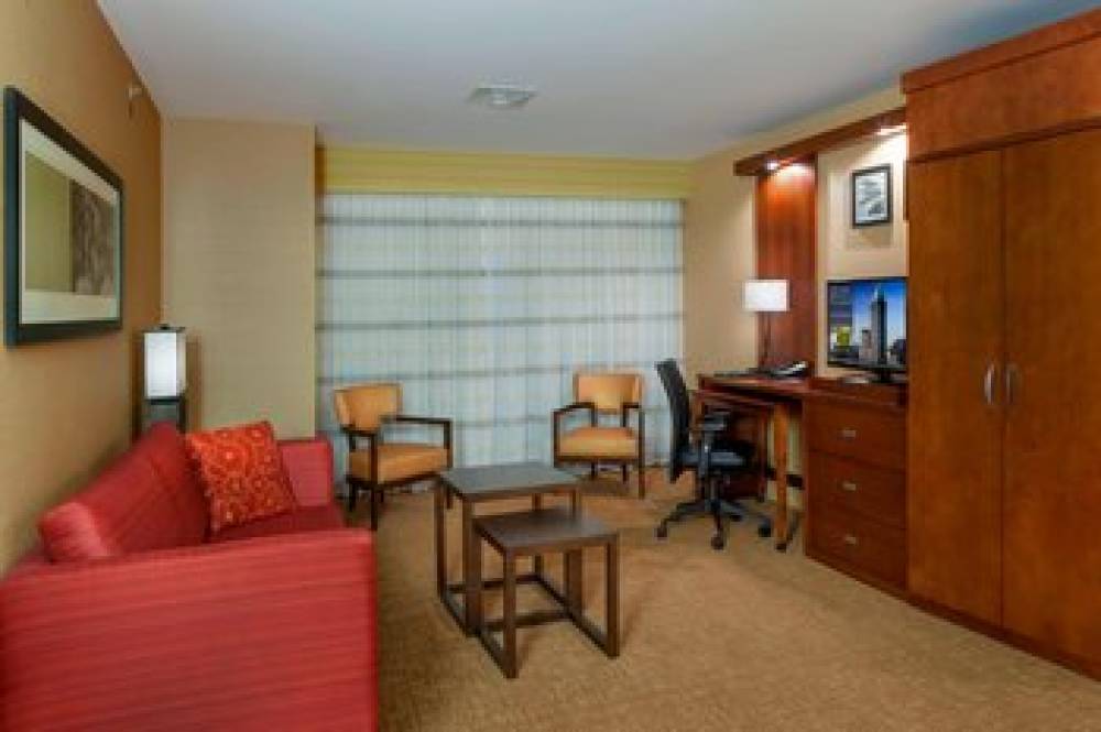 Courtyard By Marriott Indianapolis Noblesville 6