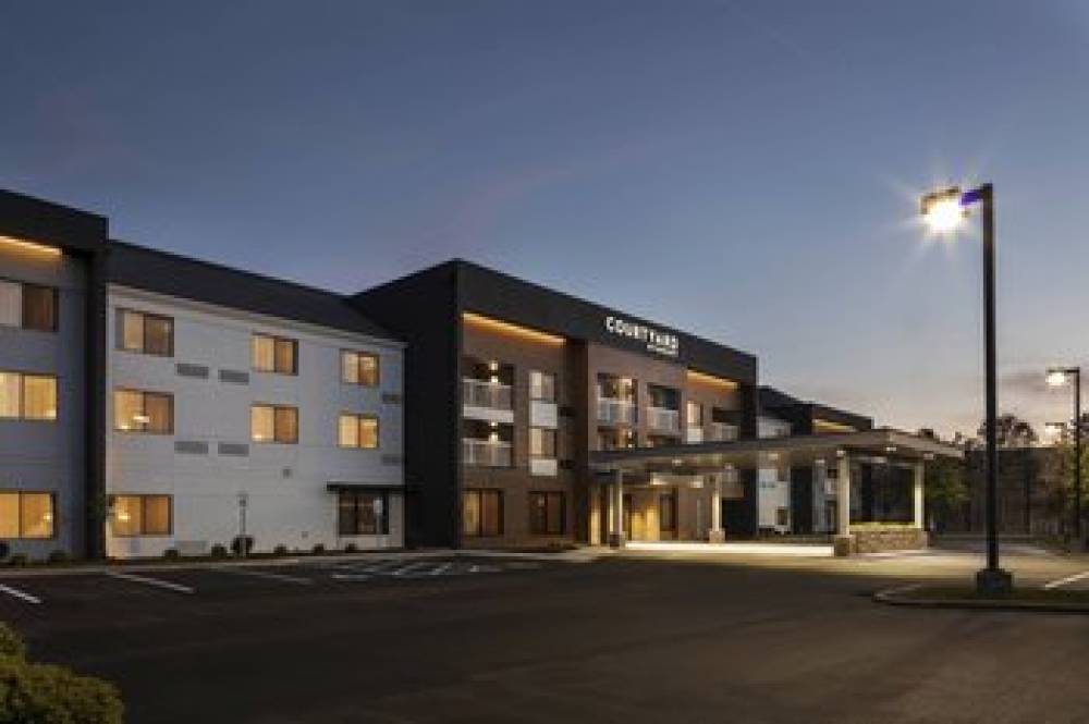 Courtyard By Marriott Indianapolis Northwest 1